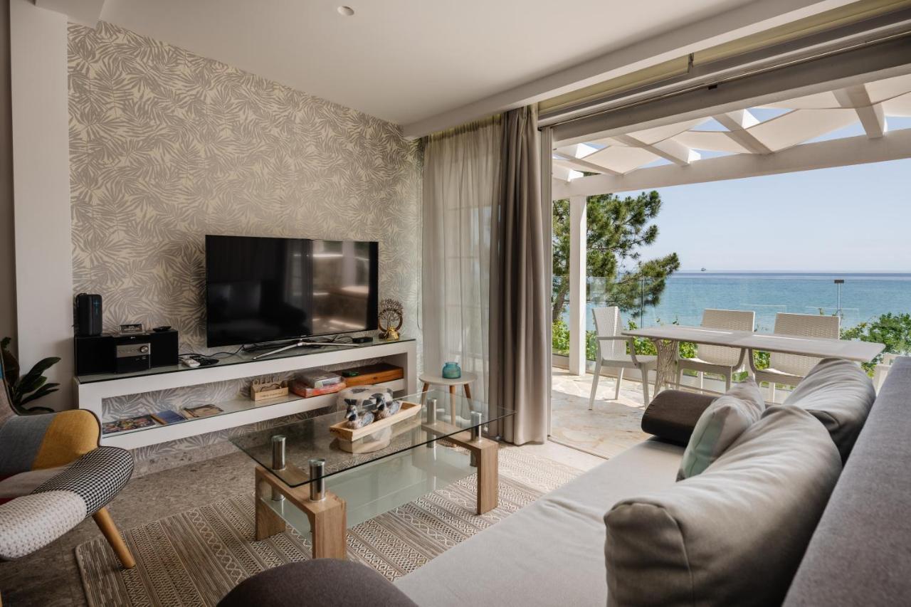 Addimare Sea View Villa, And Events Venue Аликес Екстериор снимка