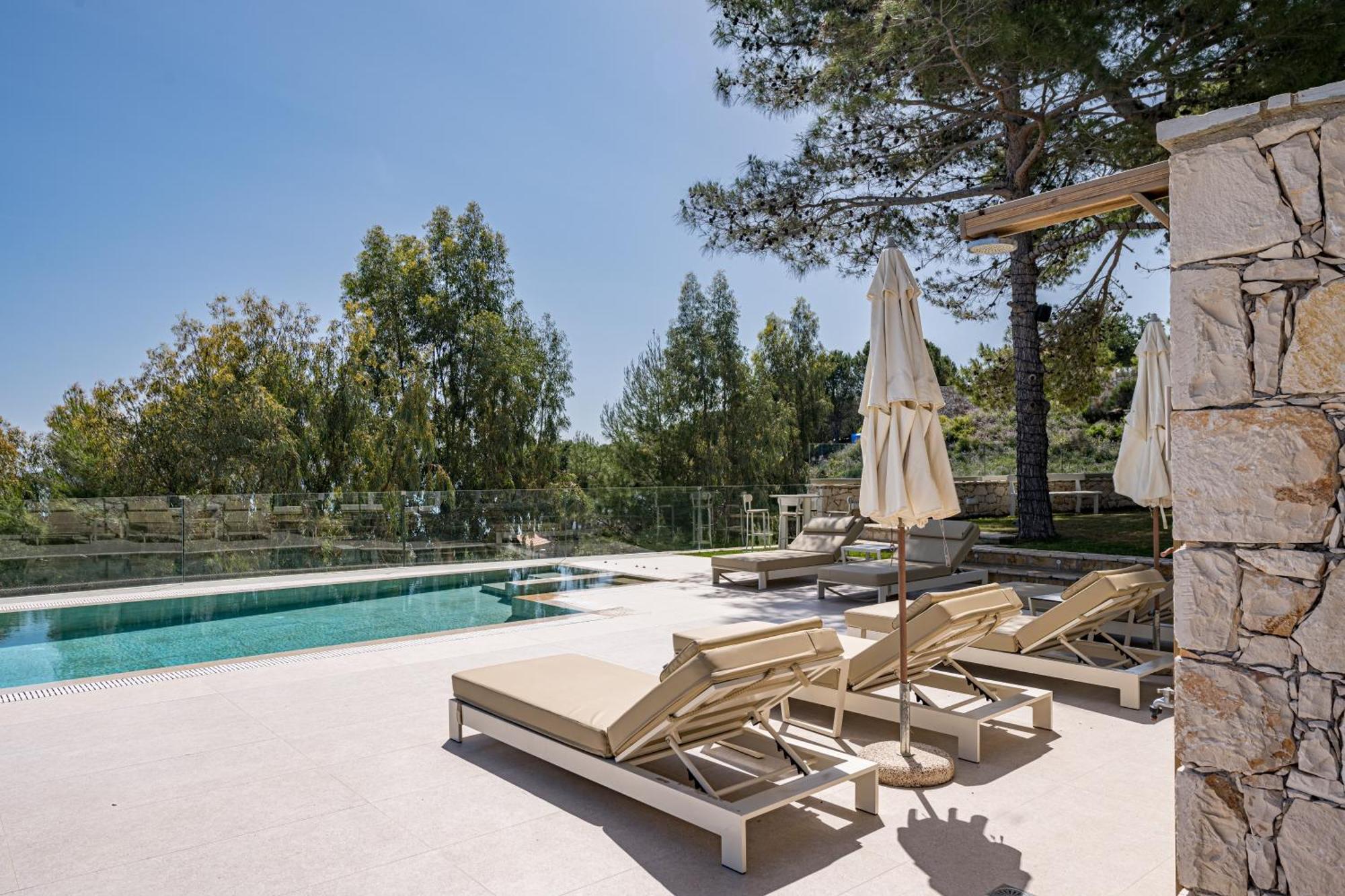 Addimare Sea View Villa, And Events Venue Аликес Екстериор снимка